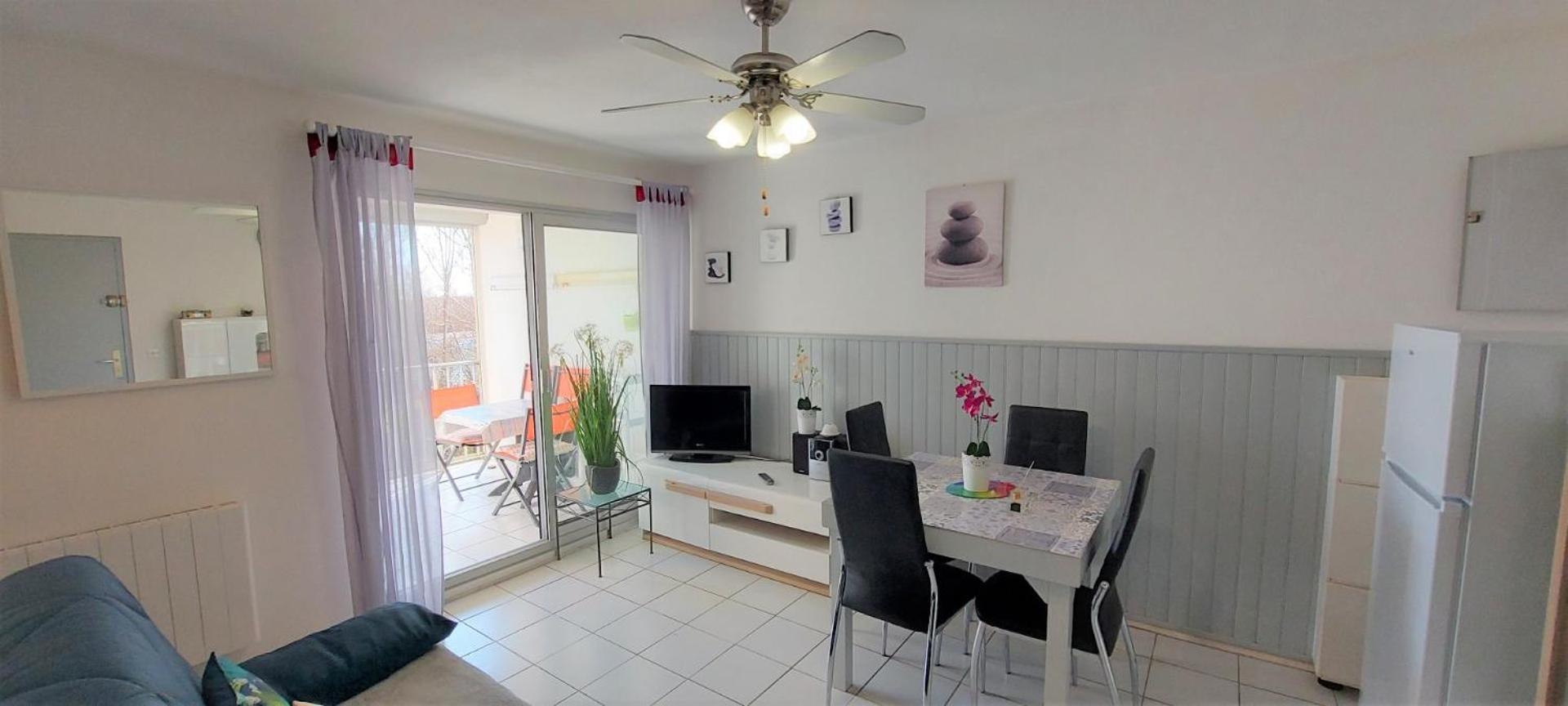 Apartment A Deux Pas De La - *